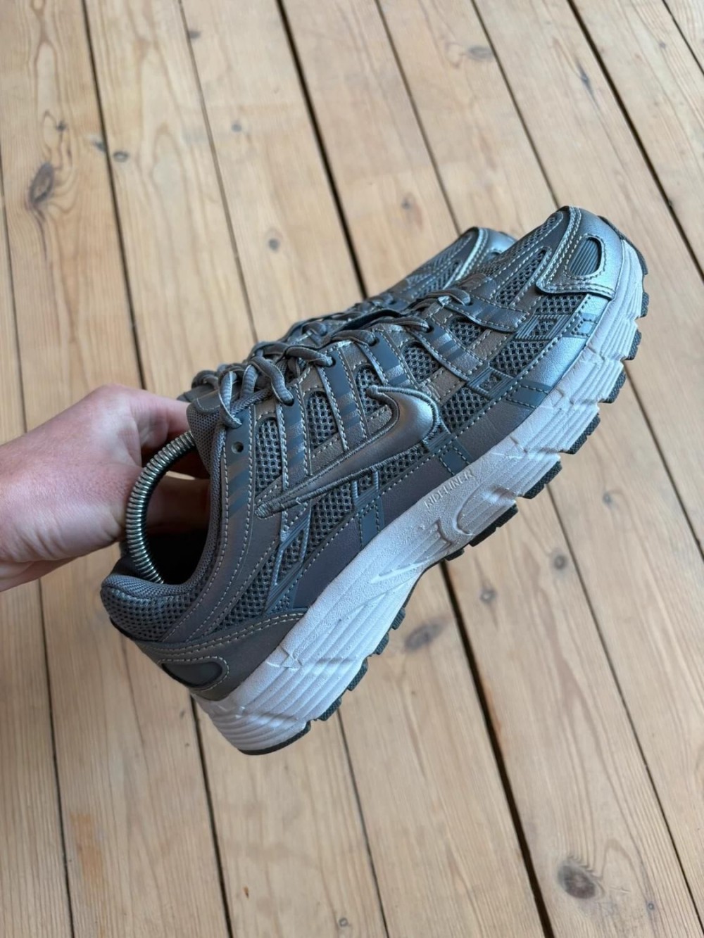 Nike p-6000 Silver - EU 37,5