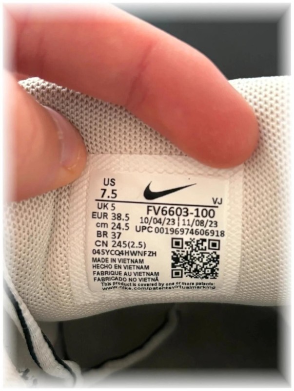 Nike p-6000 coconut milk - EU 38,5 2