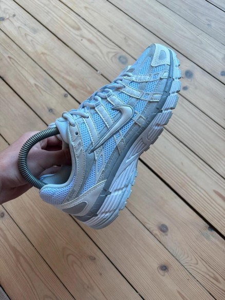 Nike p-6000 Grey - EU 37,5