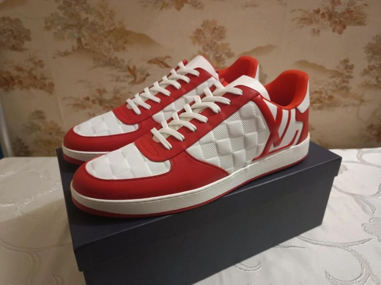 Louis Vuitton Rivoli White Red Damier Logo - EU 46