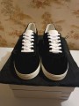 Givenchy baskets basses en daim noir - EU 46