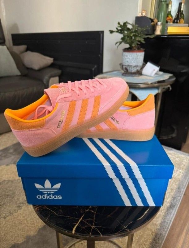 adidas handball spezial glow pink flash orange gum taille 38