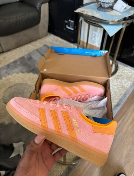 adidas handball spezial glow pink flash orange gum taille 38