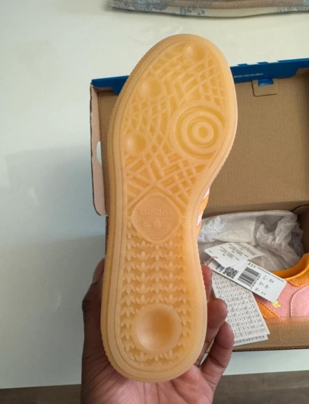 adidas handball spezial glow pink flash orange gum taille 37
