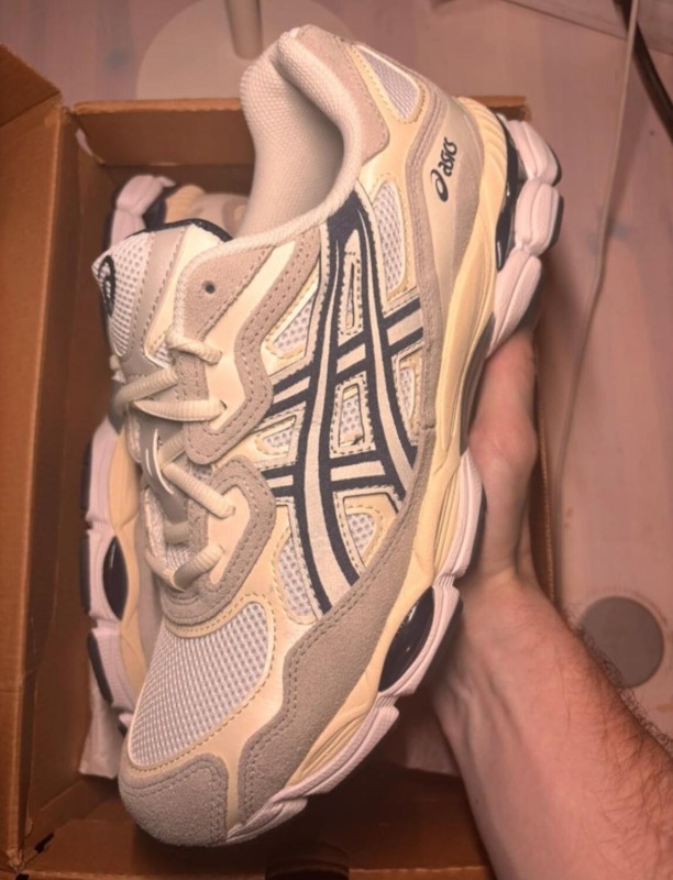 Asics gel nyc white midnight taille 43