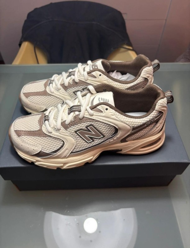 New Balance 530 Chocolate Cream White Taille 38 2