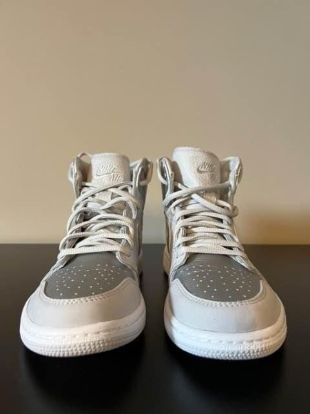 Air Jordan 1 Retro High CO Japan Neutral Grey (2020)