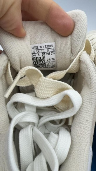 Adidas Campus 00s beige