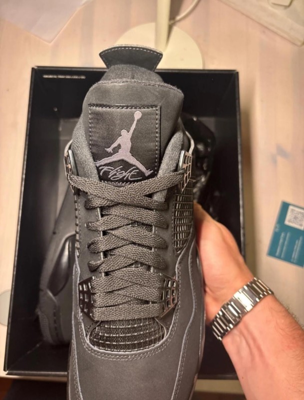 Jordan 4 black cat (2020) taille 42,5 2