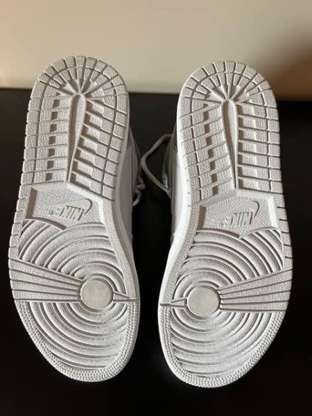 Air Jordan 1 Retro High CO Japan Neutral Grey (2020)