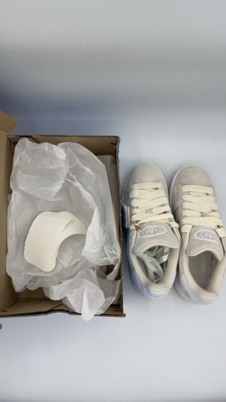 Adidas Campus 00s beige