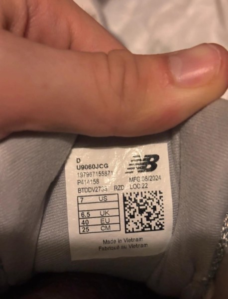 New Balance 9060 concrete grey taille 40