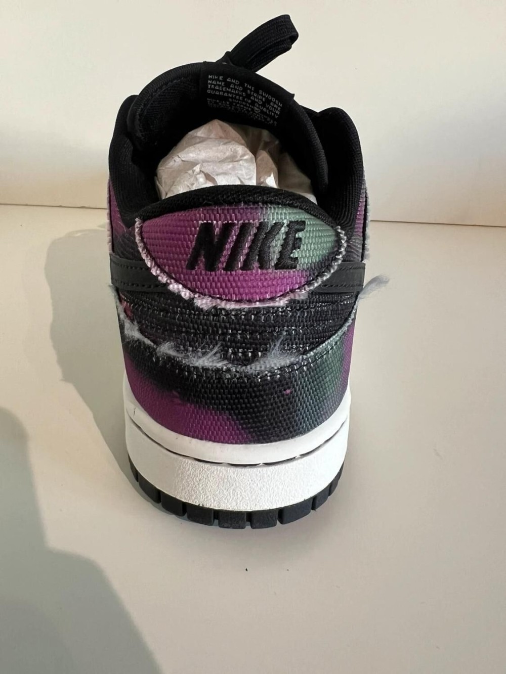 Nike Dunk low Graffiti Pink