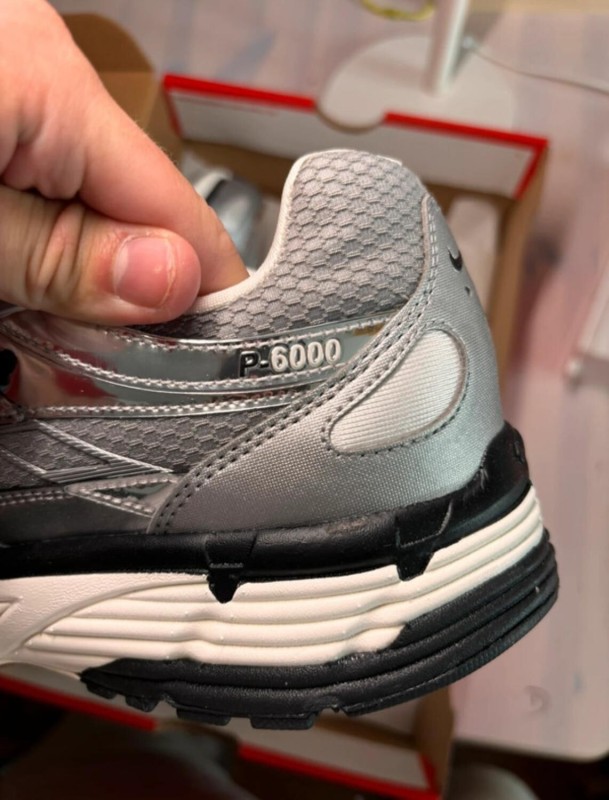 Nike P-6000 metallic silver taille 36,5 2