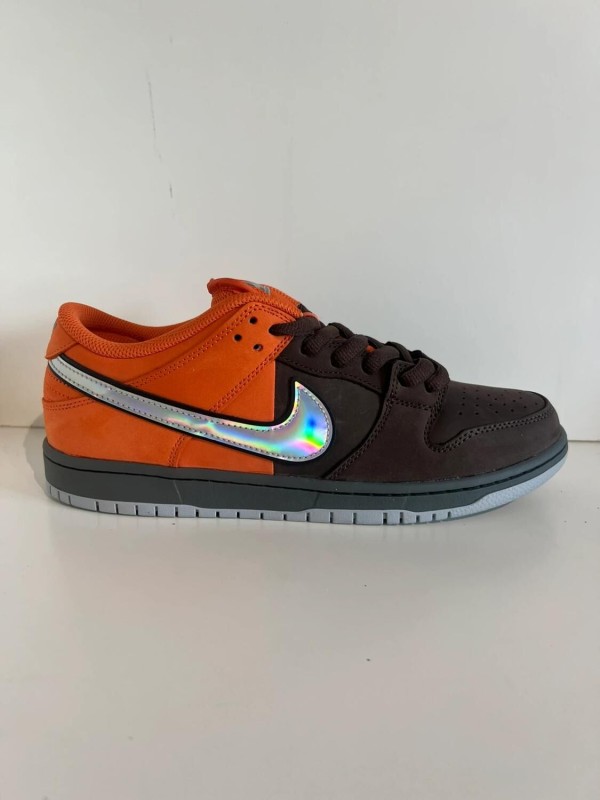 Nike SB Dunk low Muni Fast Pass 2