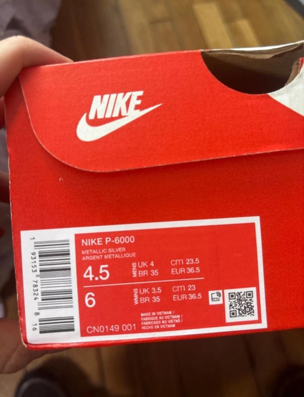 Nike P-6000 metallic silver taille 36,5 2