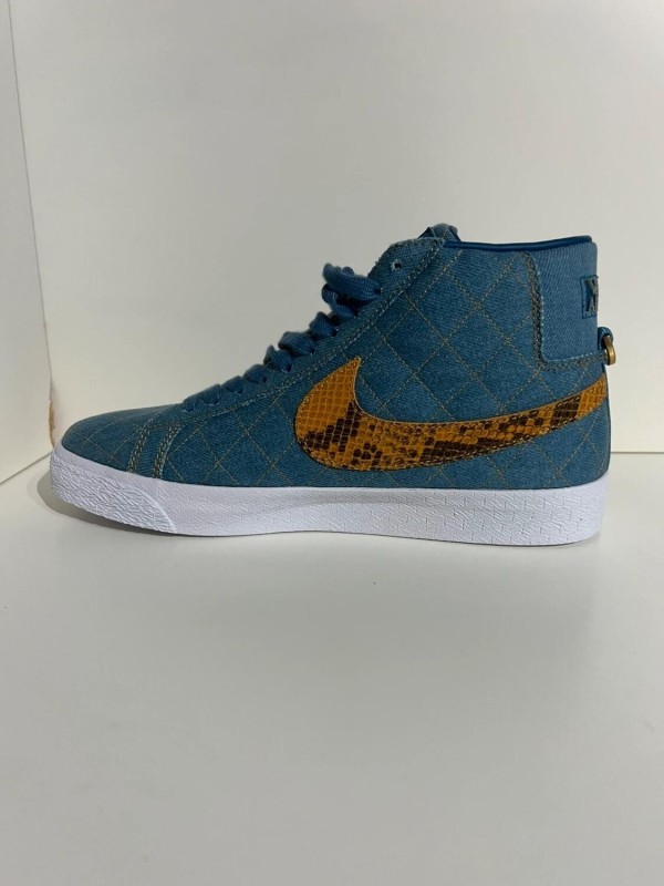 Nike SB Blazer Mid Supreme Denim 2