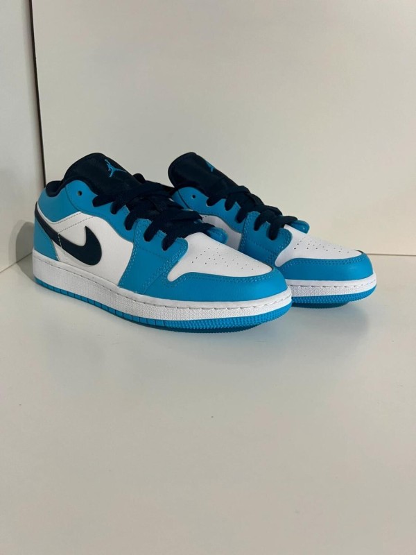 Nike Air Jordan 1 low UNC (GS)