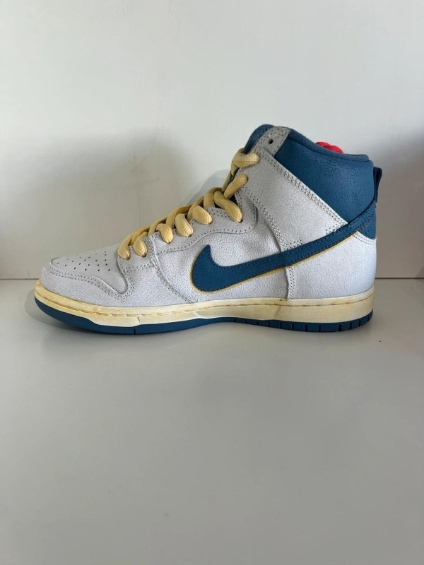 Nike SB Dunk high Lost at Sea 2