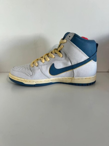 Nike SB Dunk high Lost at Sea