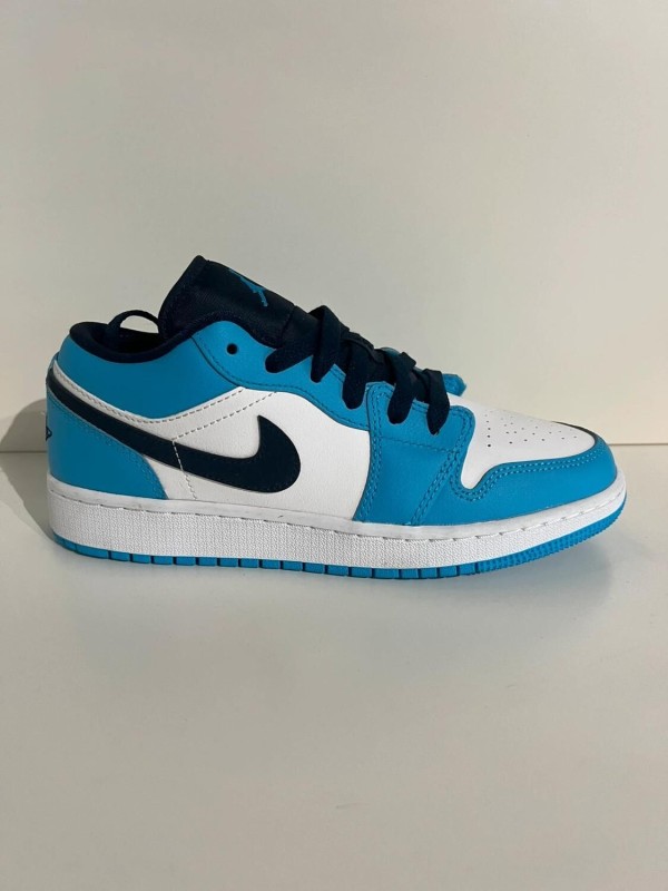 Nike Air Jordan 1 low UNC (GS) 2