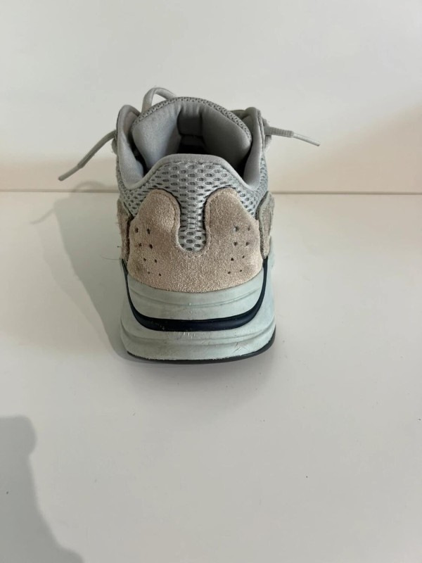 Yeezy 700 Salt 2