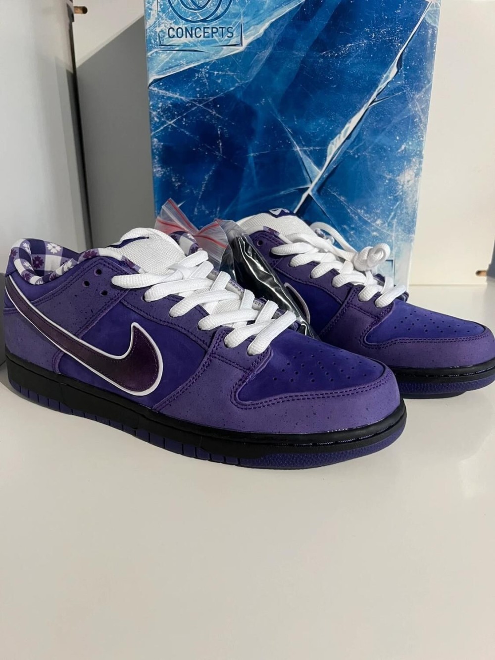Nike SB Dunk low X Conceps Purple Lobster (special box)