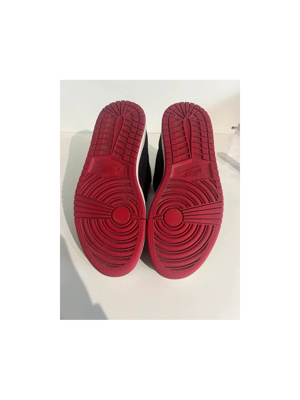 Nike Air Jordan 1 Mid Noveau Black Red