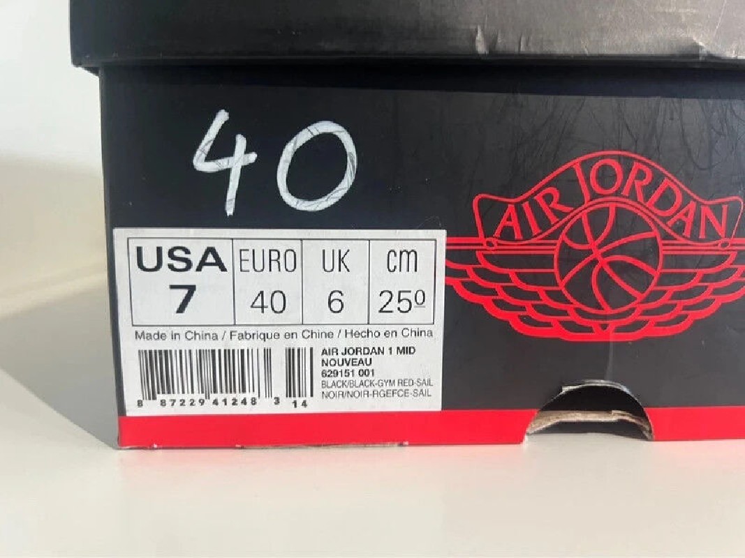 Nike Air Jordan 1 Mid Noveau Black Red 2
