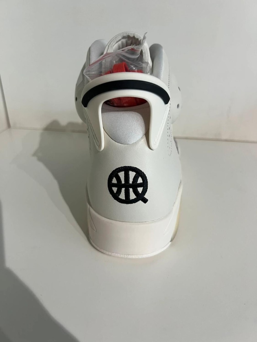 Jordan 6 Quai 54