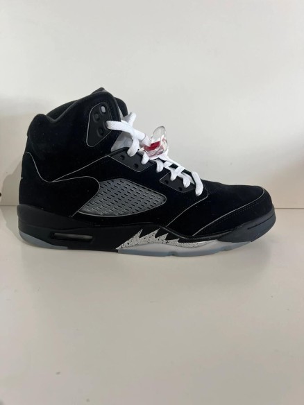 Nike Air Jordan 5 Black Metallic Reimagined