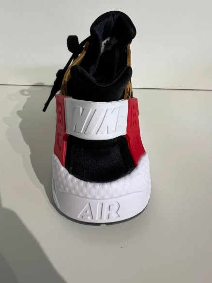 Nike Air Huarache SNKRS Day