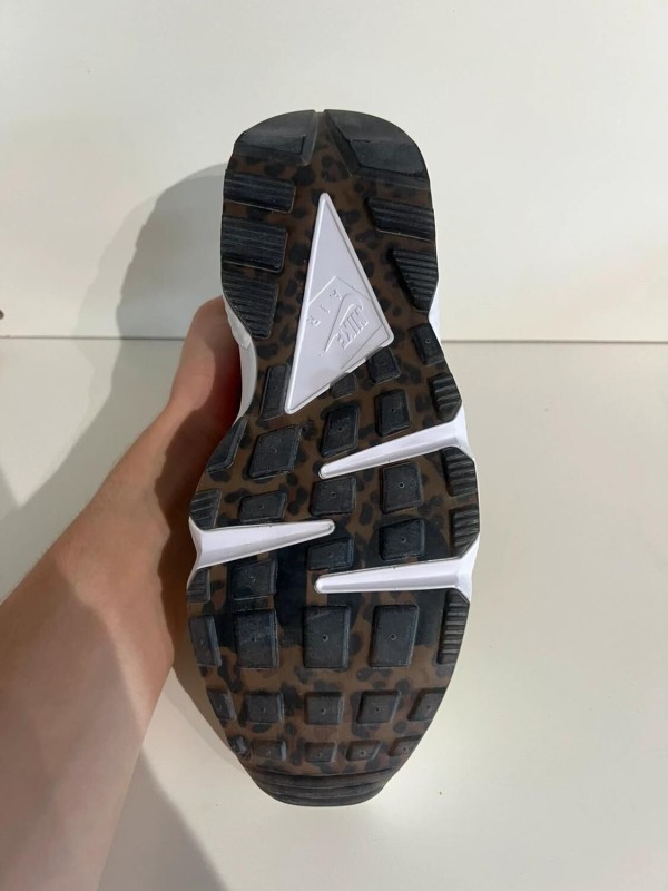 Nike Air Huarache SNKRS Day 2