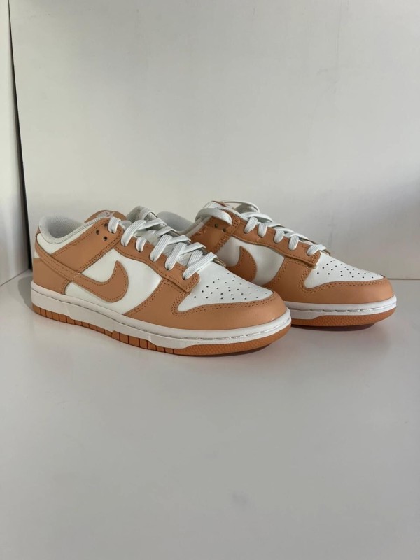 Nike Dunk low Harvest Moon (W)