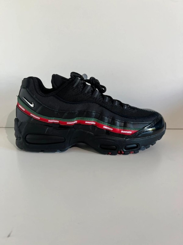 Nike Air Max 95 Undefeated Black 2