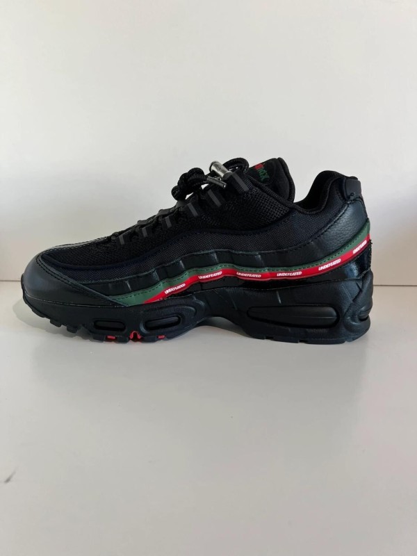 Nike Air Max 95 Undefeated Black 2