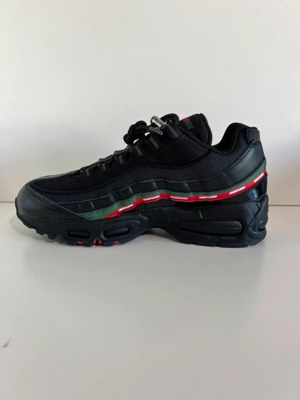 Nike Air Max 95 Undefeated Black