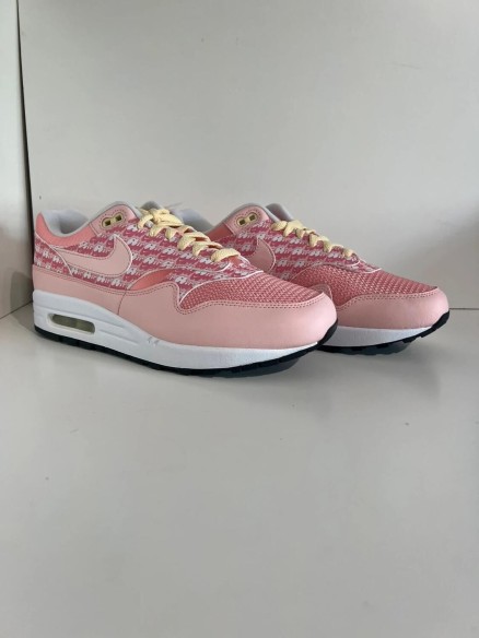 Nike air Max 1 Strawberry Lemonade