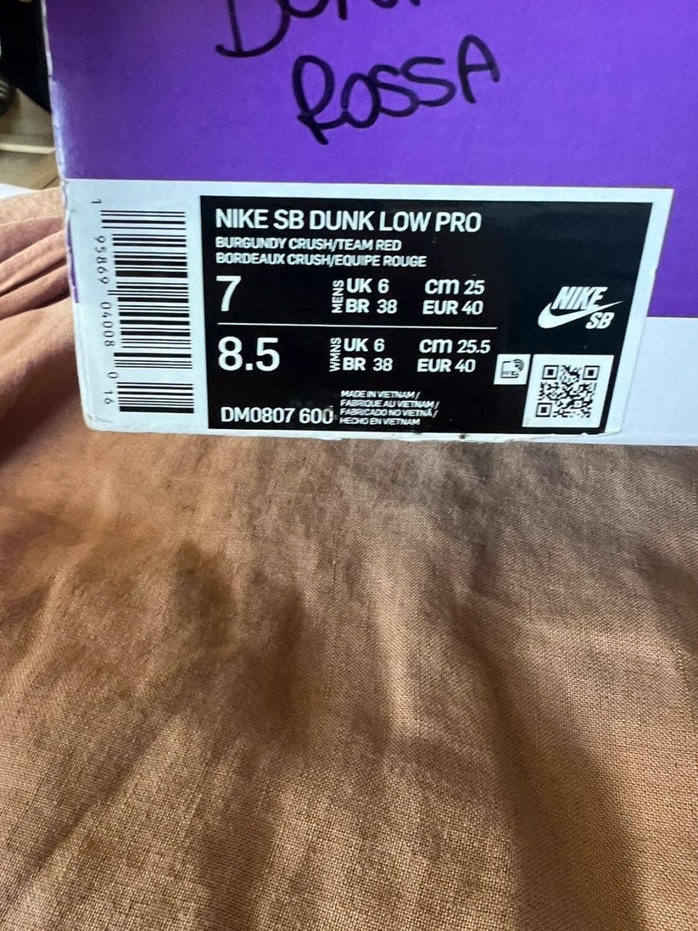 Nike SB Dunk low Cherry