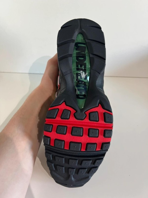 Nike Air Max 95 Undefeated Black 2