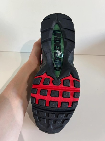 Nike Air Max 95 Undefeated Black