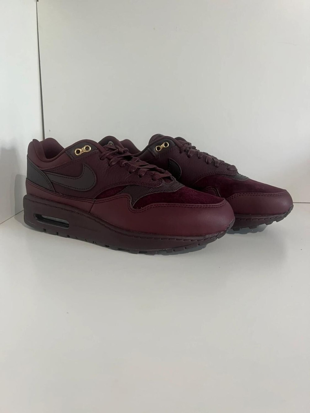 Nike Air Max 1 Burgundy Crush (W)