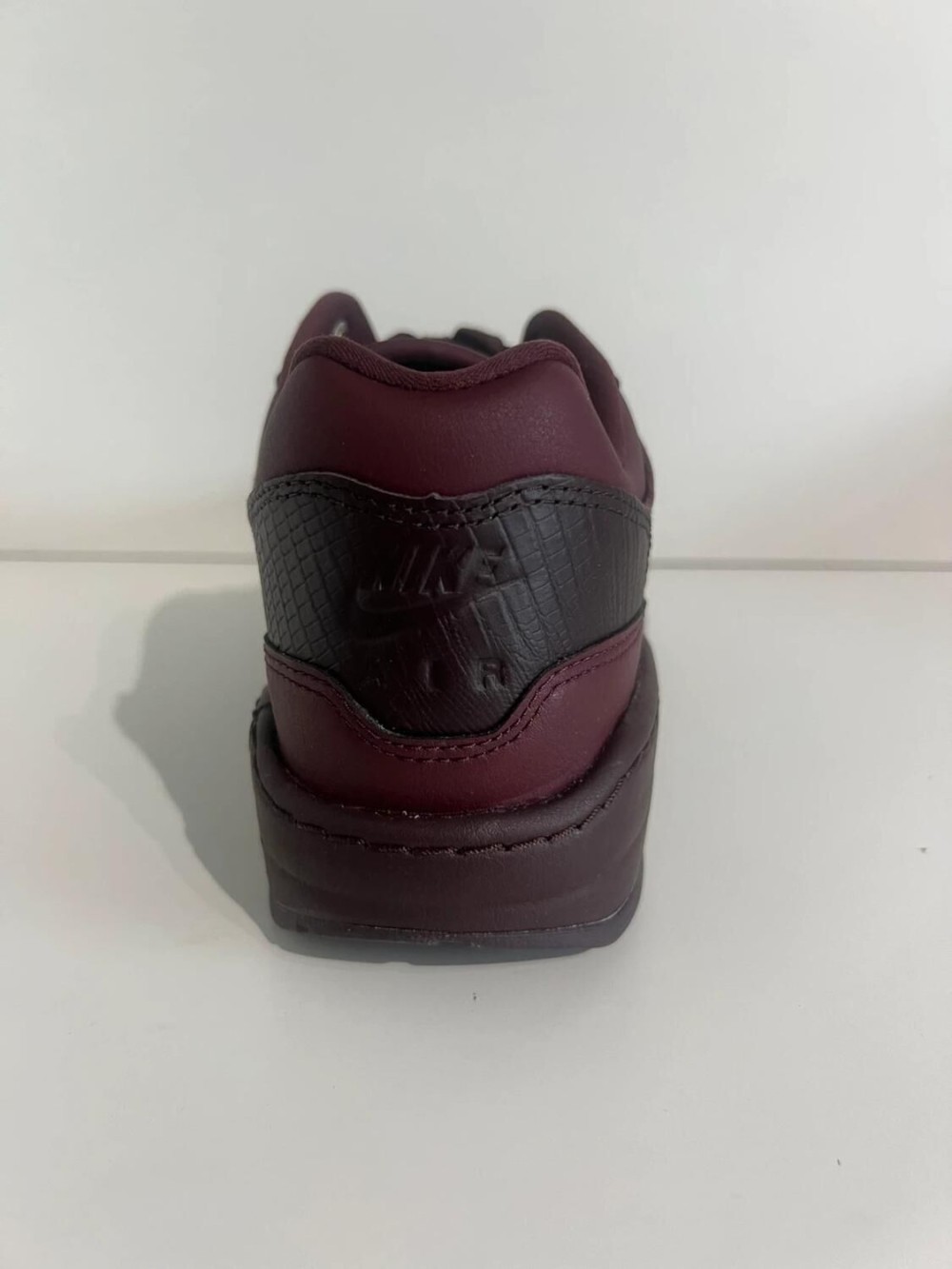 Nike Air Max 1 Burgundy Crush (W)
