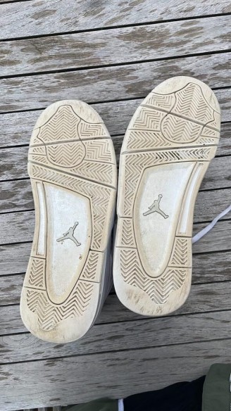 Jordan 4 Pure Money