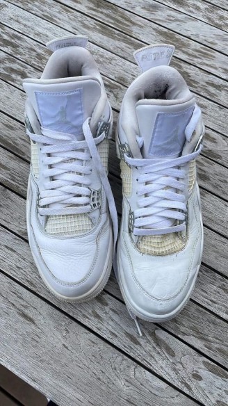 Jordan 4 Pure Money