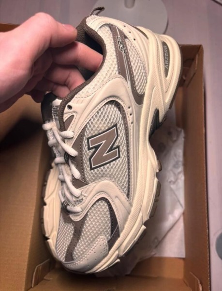 New Balance 530 beige marron taille 40