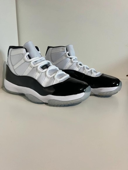 Nike Air Jordan 11 Concord (2018)