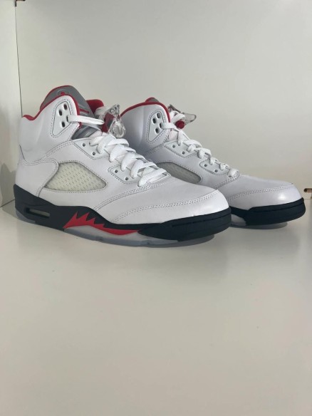 Nike Air Jordan 5 Silver Tongue Fire Red