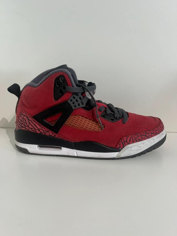 Jordan Spizike Toro Bravo (2012) 2