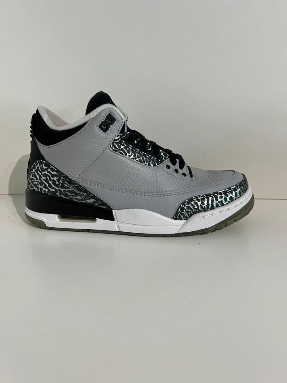 Nike Air Jordan 3 Wolf Grey